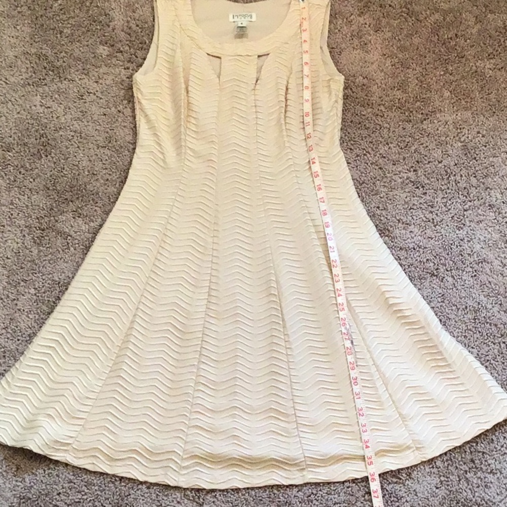 Enfocus Studio cream stretch dress size 6 - Picture 6 of 7